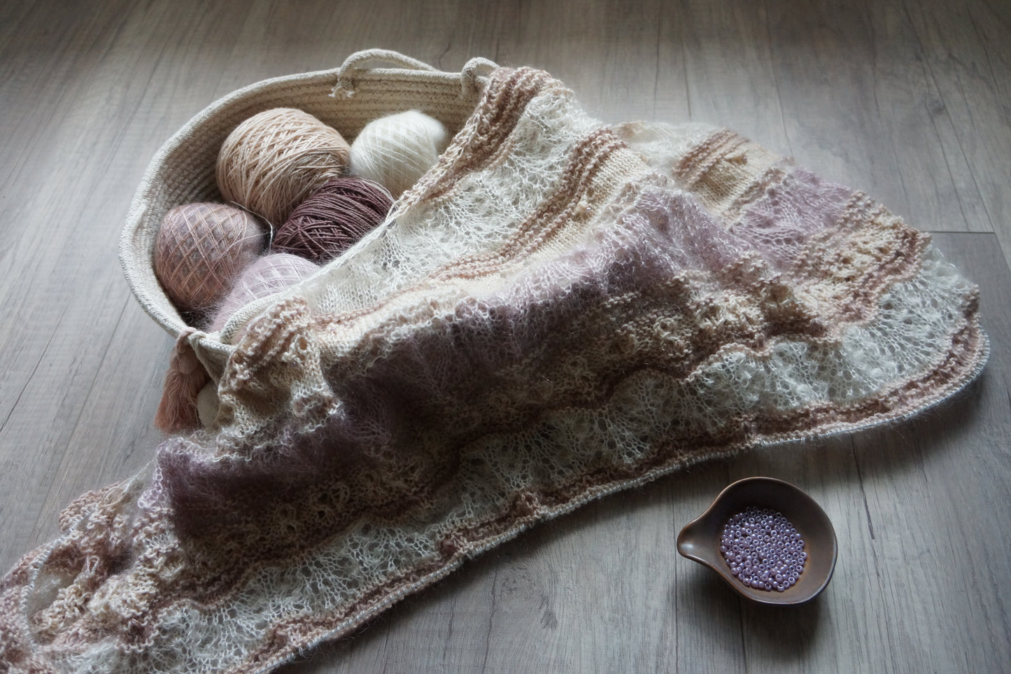 Hedgerow Shawl Kit - Spring