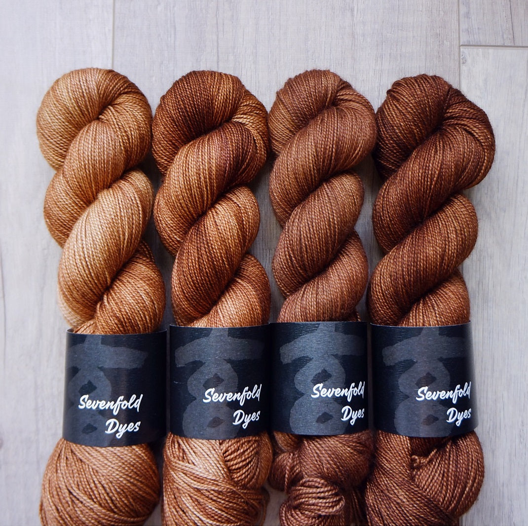 Oriental Beauty - Moonlight - 4 Skein Fade Kit